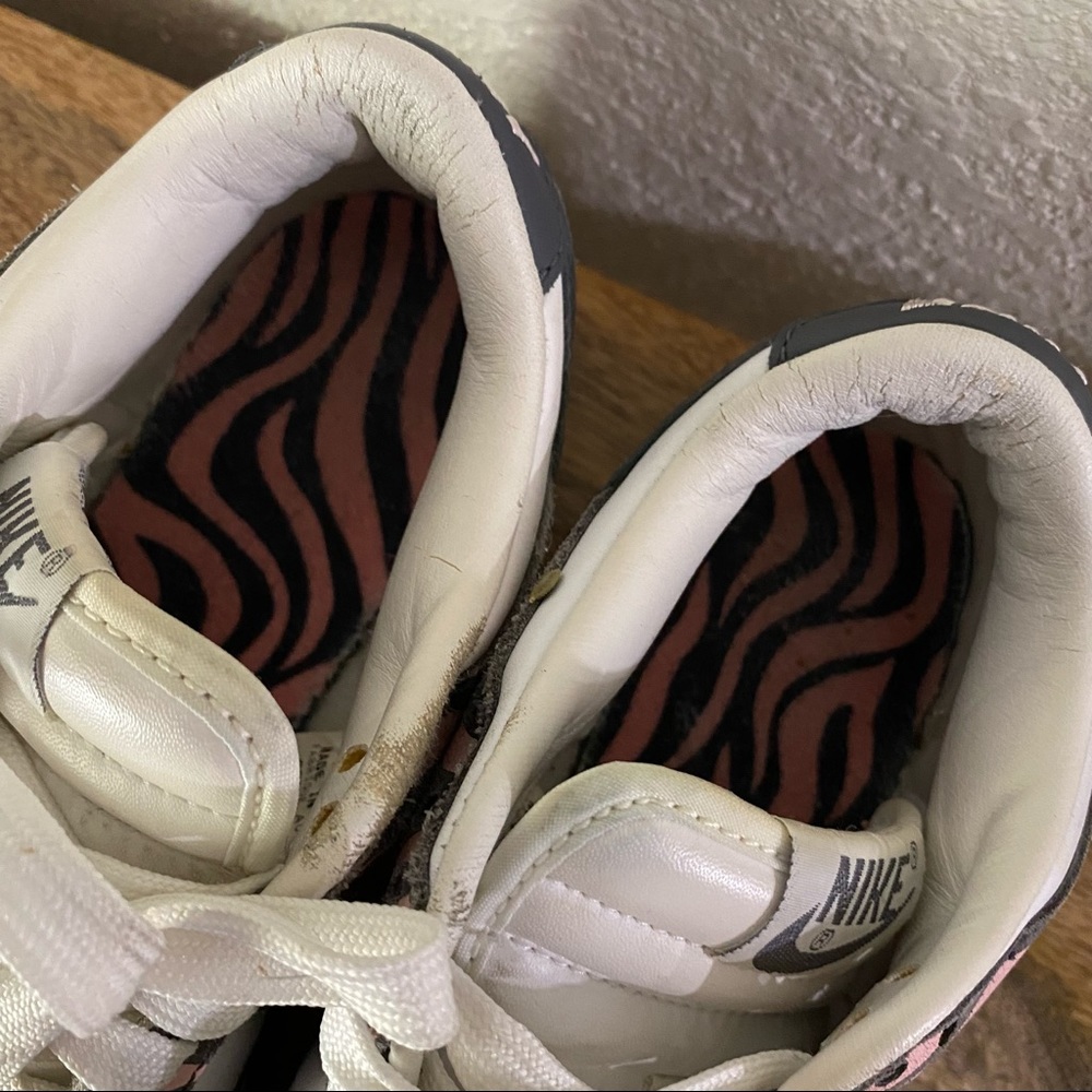 Nike Dunk - Picture 10 of 11